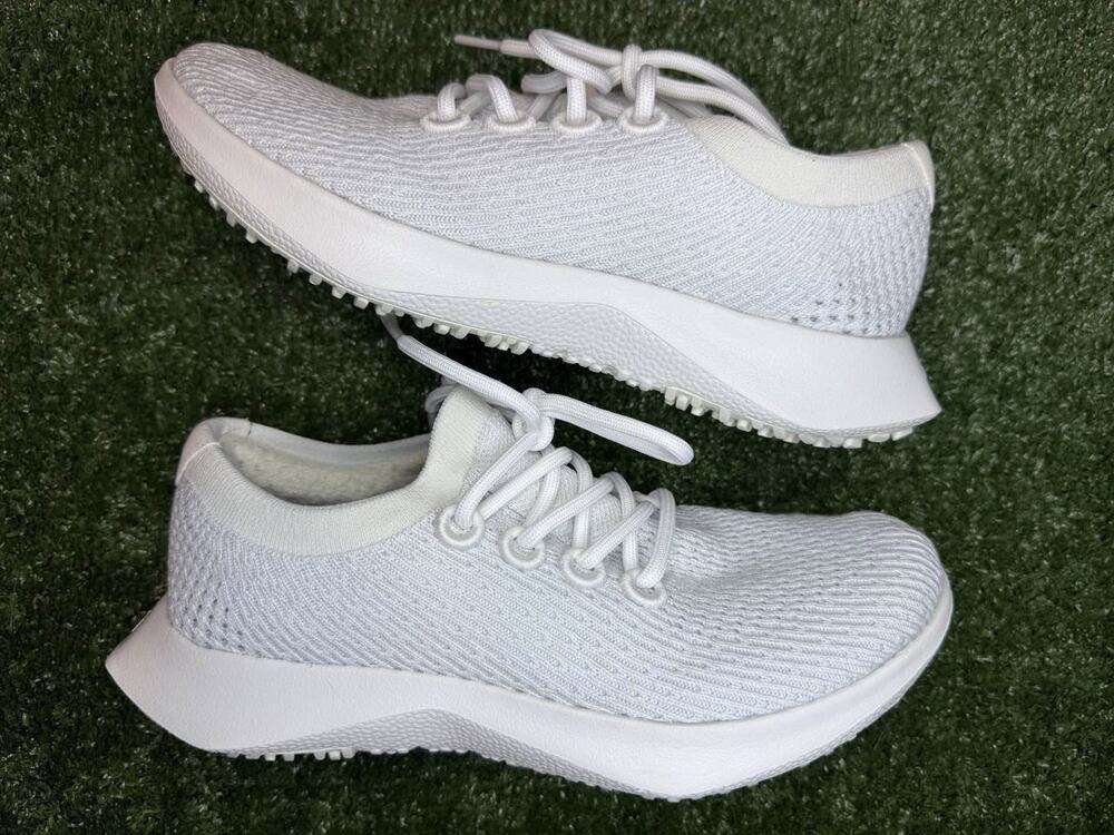 Allbirds Women's 7.5 Size Tree Dasher 2 White Running Shoes Sneakers